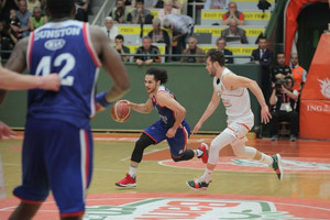 Ένα δεκάλεπτο αρκούσε στην Εφές, 2-0 την Μπάνβιτ (pic-vid)