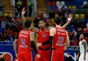 ΤΣΣΚΑ Μόσχας-Μπάγερν Μονάχου 77-74: Ο Κλάιμπερν λύγισε τον Χίλιαρντ (pics&amp;vid)
