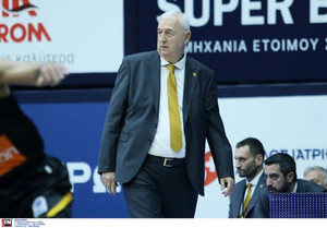 Σάκοτα: &quot;Το παράπονό μου είναι για την άμυνα&quot; (vid)