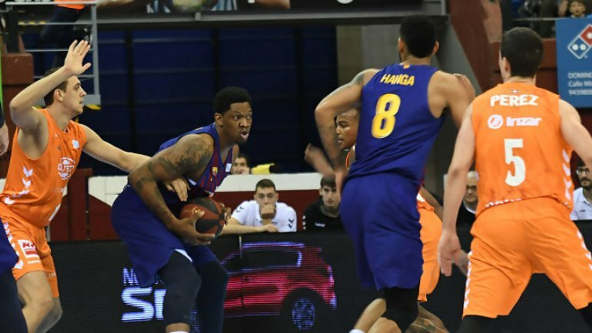 Με 100άρα πρώτη στη Liga Endesa η Μπαρτσελόνα
