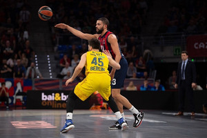 Μπασκόνια-Άλμπα Βερολίνου 93-87: Επέστρεψαν στις νίκες οι Βάσκοι! (vid)