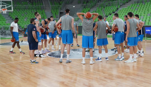 Εθνική: Η προπόνηση στη Στόζιτσε Αρένα (vid &amp; pics)