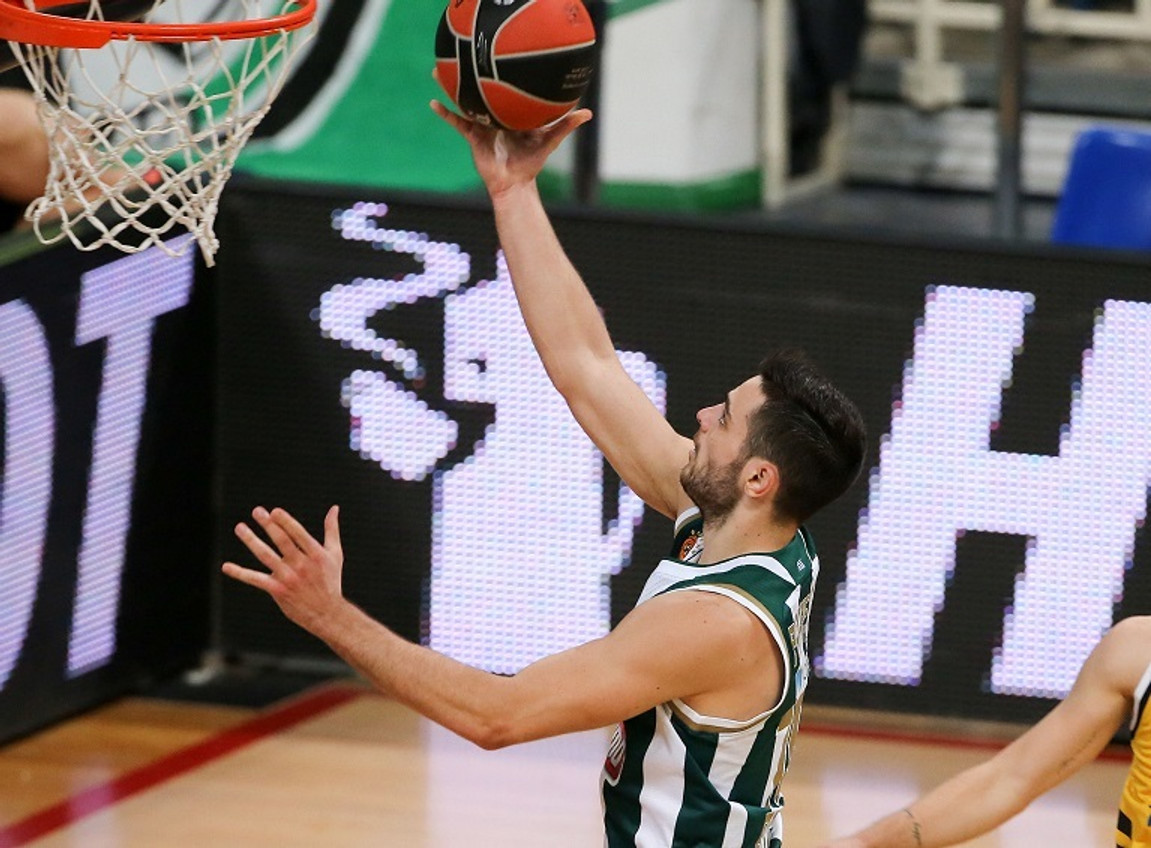 Τον πήρε... η κατηφόρα στο Τελ Αβίβ κι η Μακάμπι 88-79 τον Παναθηναϊκό