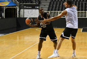 Μπάρτλεϊ στον κόσμο του ΠΑΟΚ: &quot;Ελάτε και κάντε θόρυβο, σας χρειαζόμαστε&quot; (vid)