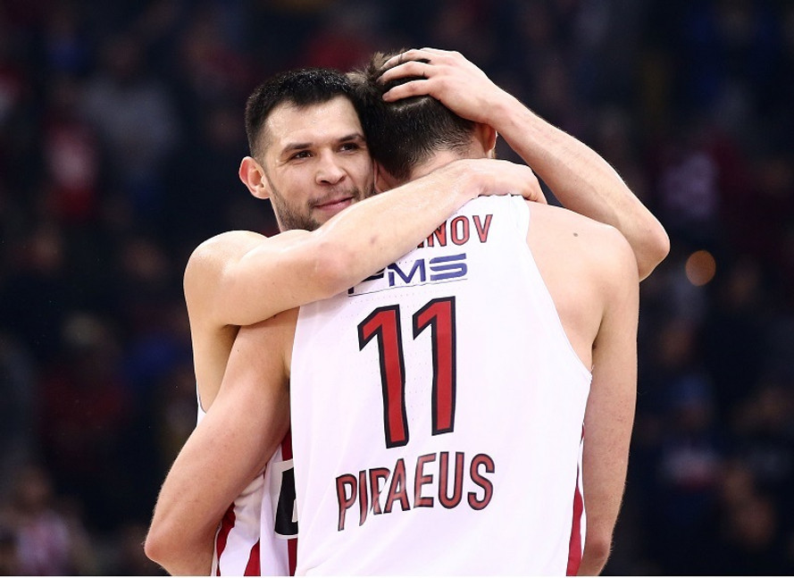 Επικός Παπανικολάου για Μιλουτίνοβ: Θα πάει στο ΝΒΑ κι εμείς θα κλαίμε!