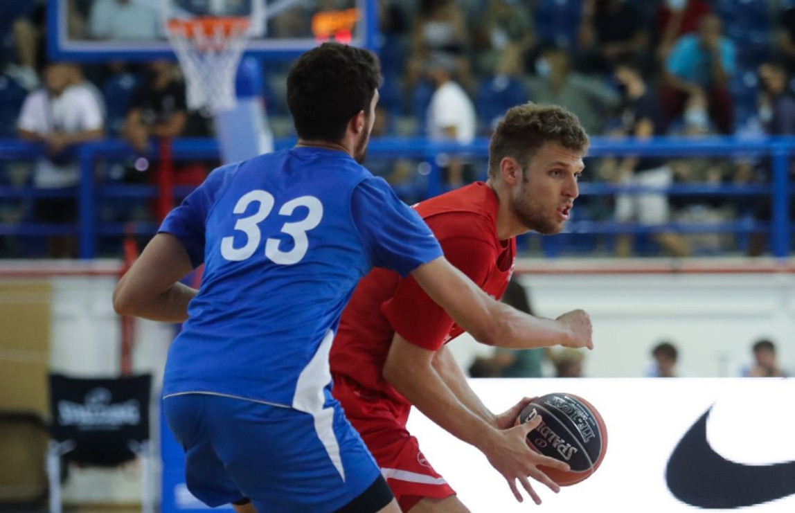 Ο Ολυμπιακός άνετα 98-59 τον Ιωνικό, σε φιλικό για καλό σκοπό (pics)