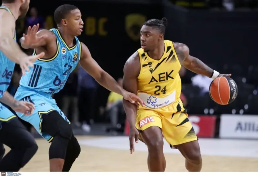 ΑΕΚ-Φενέρμπαχτσε 102-102: Ισοπαλία και λήξη μετά την πρώτη παράταση! (vids)