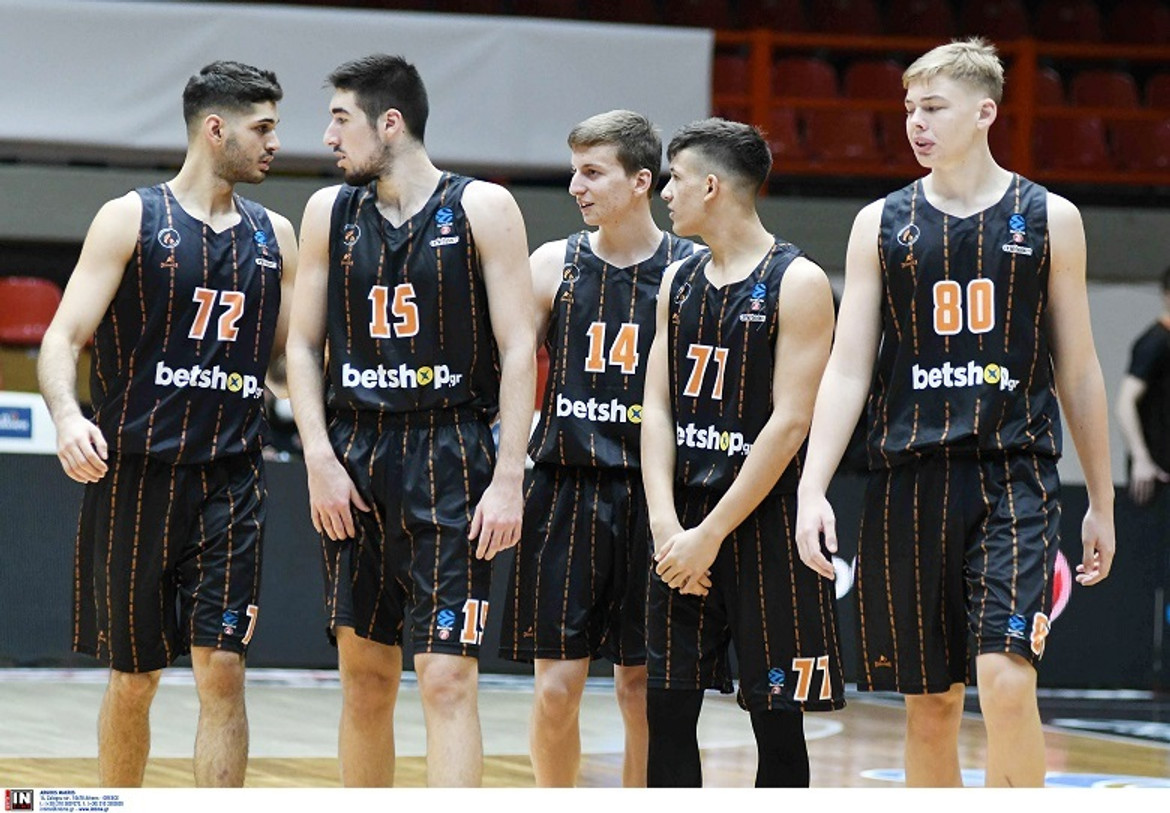 Προμηθέας Πάτρας: Τόπος στα νιάτα, στο 69-105 από την Τσεντεβίτα/Ολίμπια
