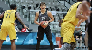 Δεύτερη νίκη της ΑΕΚ στην Πόλη 88-82 την Μπεσίκτας