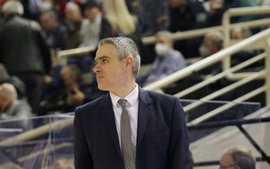 Καστρίτης: &quot;Θα μείνουμε ενωμένοι ως οικογένεια&quot; (vid)