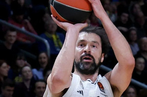 Το... χρέος της η Ρεάλ, 80-69 την Άλμπα - Ο Γιουλ έπιασε τον Χάινς (vid)