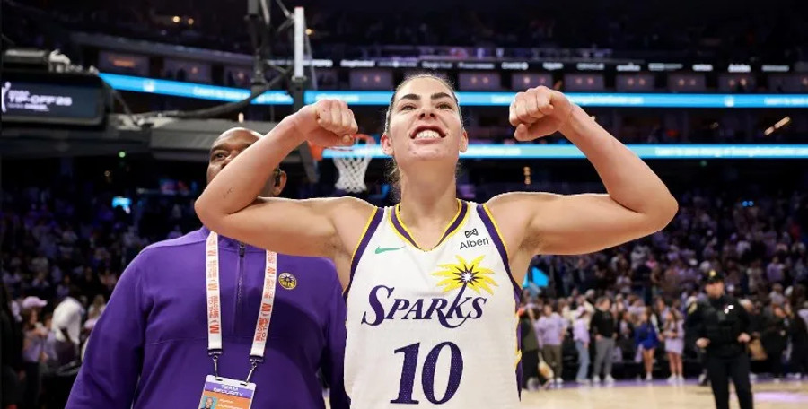 WNBA: Με 18.064 θεατές η "πρώτη" των Βάλκιρις -Νίκη για Τζέσικα Σέπαρντ