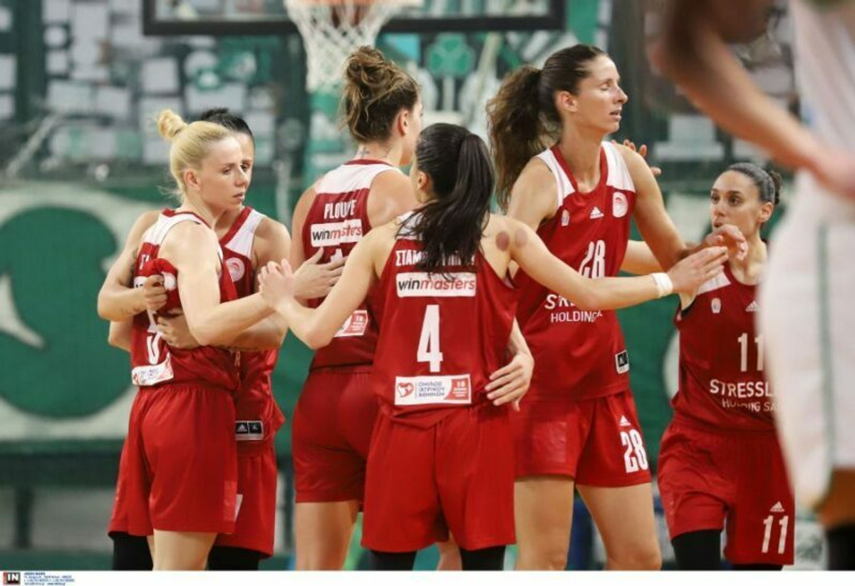 Ολυμπιακός: Τα συγχαρητήρια της ΚΑΕ στις Γυναίκες για το πρωτάθλημα (pic)