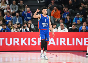 Χάποελ Τελ Αβίβ: Ανακοίνωσε Ελάιζα Μπράιαντ για τρία χρόνια (pic)