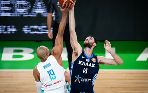 LIVE STREAMING: Σλοβενία-Ελλάδα με σχόλιο Παναγιώτη Γιαννάκη