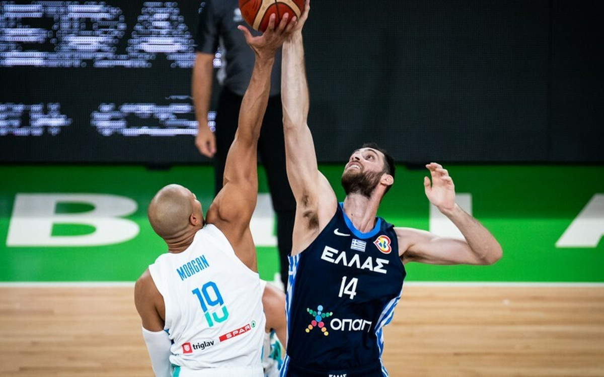 LIVE STREAMING: Σλοβενία-Ελλάδα με σχόλιο Παναγιώτη Γιαννάκη