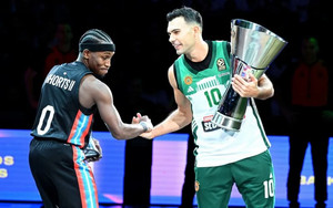 EuroLeague: Θυμήθηκε τη στιγμή που Σορτς και Σλούκας πόζαραν μαζί (vid)