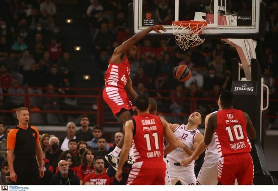 EuroLeague: Mε ΜακΚίσικ-Αντετοκούνμπο το Top-10 της 17ης αγωνιστικής (video)