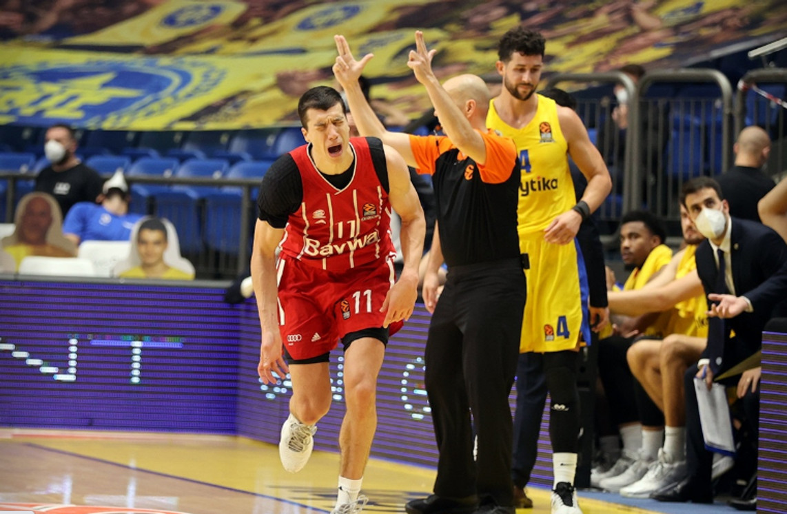 Ο Βλάντιμιρ Λούτσιτς της Μπάγερν MVP της &quot;διαβολοβδομάδας&quot;! (vid)