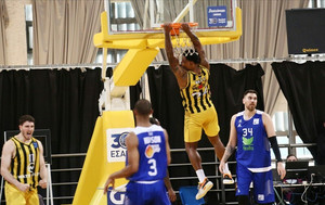 Άρης-Λάρισα 82-70: Τρίτωσε το καλό, &quot;βλέπει&quot; και 5η θέση (gallery &amp; vids)