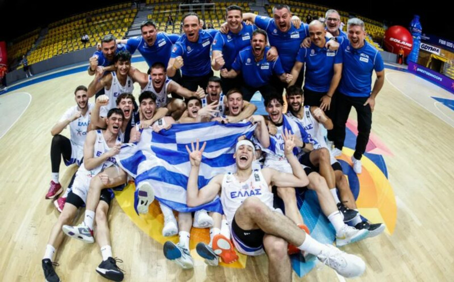 Στους "4" της Ευρώπης με ρεσιτάλ οι Νέοι 87-82 τη Λιθουανία! (vids)