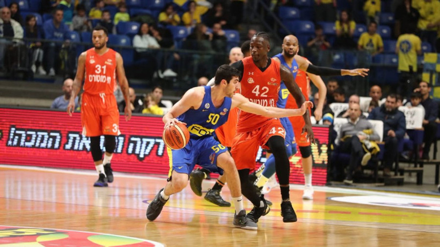 Με ανατροπή η Μακάμπι Τελ Αβίβ, 87-82 τη Νες Ζιόνα