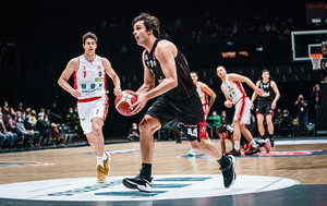 Βίρτους Μπολόνια: Νίκησε 90-81 τη Ρέτζιο Εμίλια, έχασε τον Τεόντοσιτς (vids)