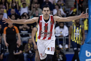 Το νικητήριο buzzer του Σλούκα στην κορυφή του Top-10 (vid)