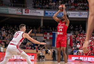 LNB: Άνετα η Μπουρζ πριν από τον Άρη, 89-62 τη Σαλόν