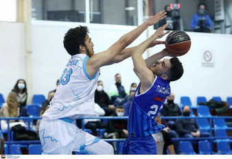 Ιωνικός-Λάρισα 83-76: Με ρεσιτάλ από Χουγκάζ που είχε 7/7 τρίποντα! (pics)