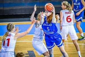 Ισοπεδωτικές Κορασίδες, 89-44 τη Δανία και παραμονή με σούπερ Μποσγανά
