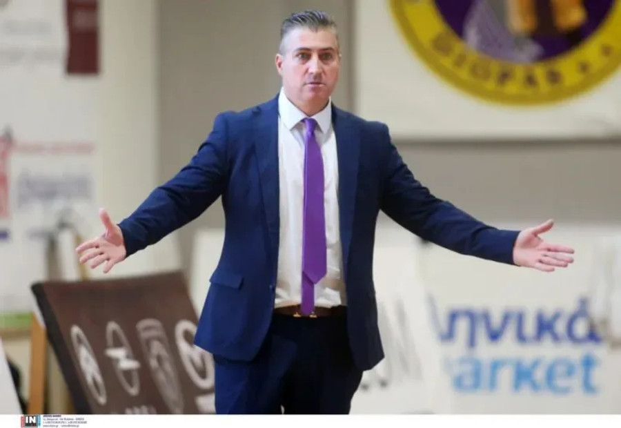 Ανανέωσαν για έναν ακόμα χρόνο με Σταύρο Νανάκο οι Εσπερίδες (pic)