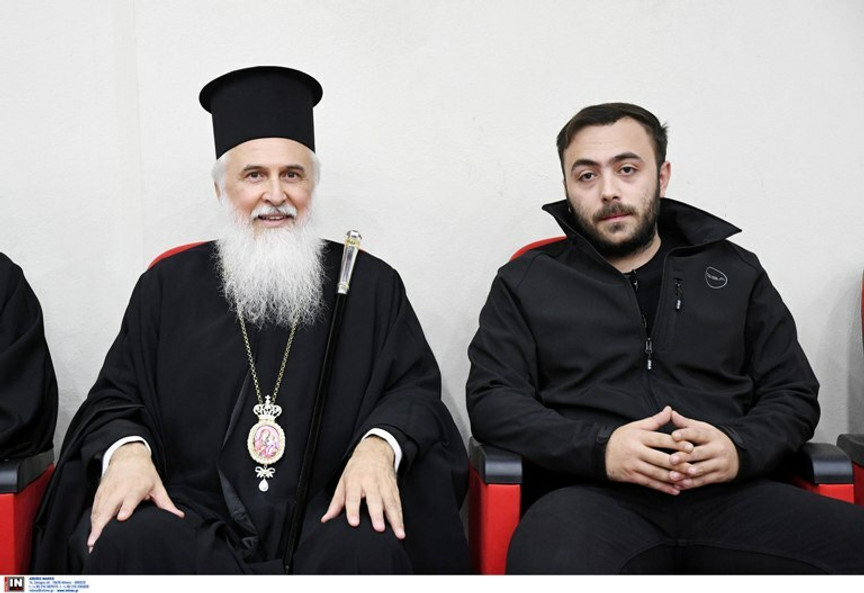 Ήφαιστος: Με την ευχή και τα συγχαρητήρια του Μητροπολίτη (pics)