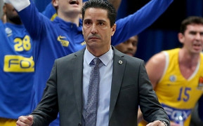 Σφαιρόπουλος: Έφτασε στους 200 αγώνες στη EuroLeague! (pic)