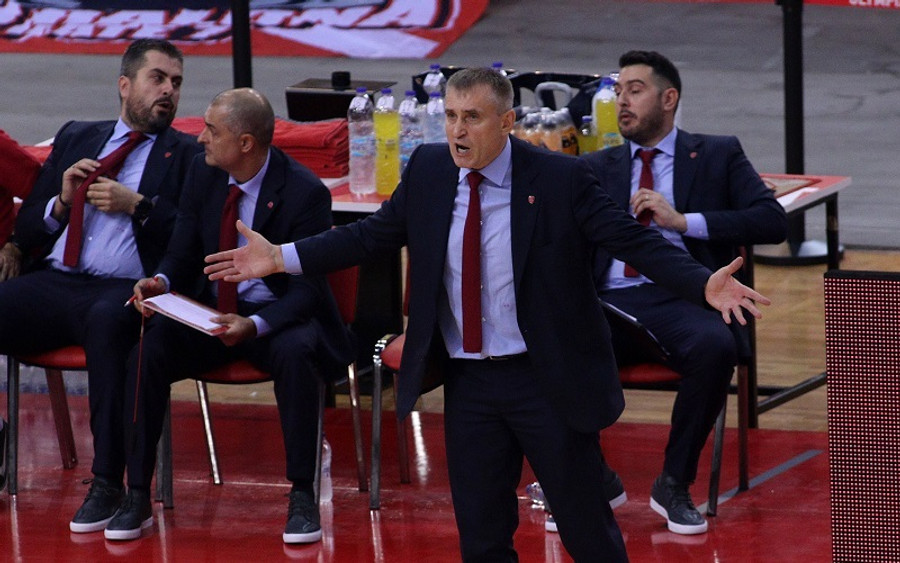 Κεμζούρα: &quot;Αφιερώνω τη νίκη στον Μπλατ, είναι φίλος μου&quot; (video)