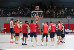 Πανιώνιος: H photo gallery από τον Αγιασμό και την ανοιχτή προπόνηση στη Γλυφάδα