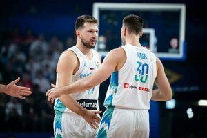 LIVE STREAMING: Γερμανία-Σλοβενία στις 14:10