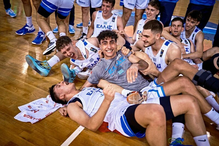 Λάγιος: &quot;Ήθελα να είμαι κοντά στην ομάδα, αν και ήμουν εκτός δωδεκάδας&quot;!