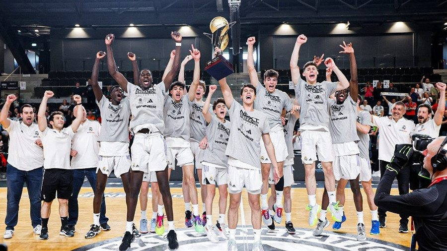 H Ρεάλ Μαδρίτης κατέκτησε το ANGT με 71-60 στον τελικό επί της ομάδας επιλέκτων (pics)