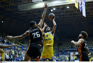 LIVE STREAMING: Περιστέρι-Προμηθέας Πάτρας 92-94 παρ. (τελικό)