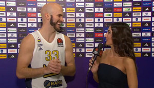 Νικ Καλάθης: Ο... φαλακρός αετός (video)!
