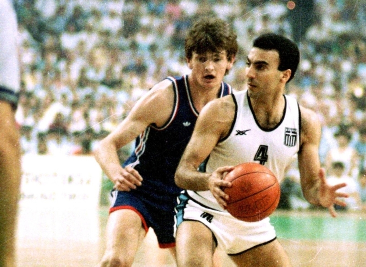 Νίκος Γκάλης: Το video της FIBA για τα απίστευτα που έκανε στο Ευρωμπάσκετ 1987