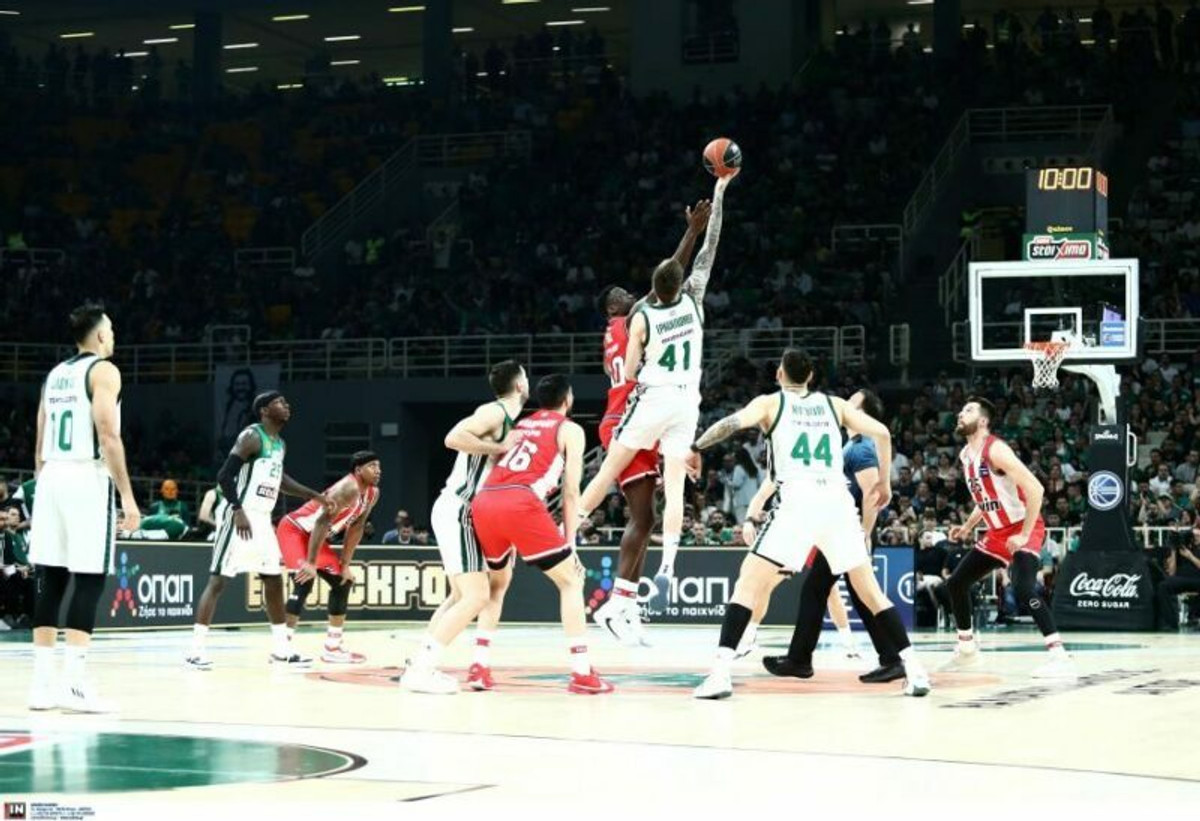 Live Streaming: Παναθηναϊκός-Ολυμπιακός 77-71 (τελικό)