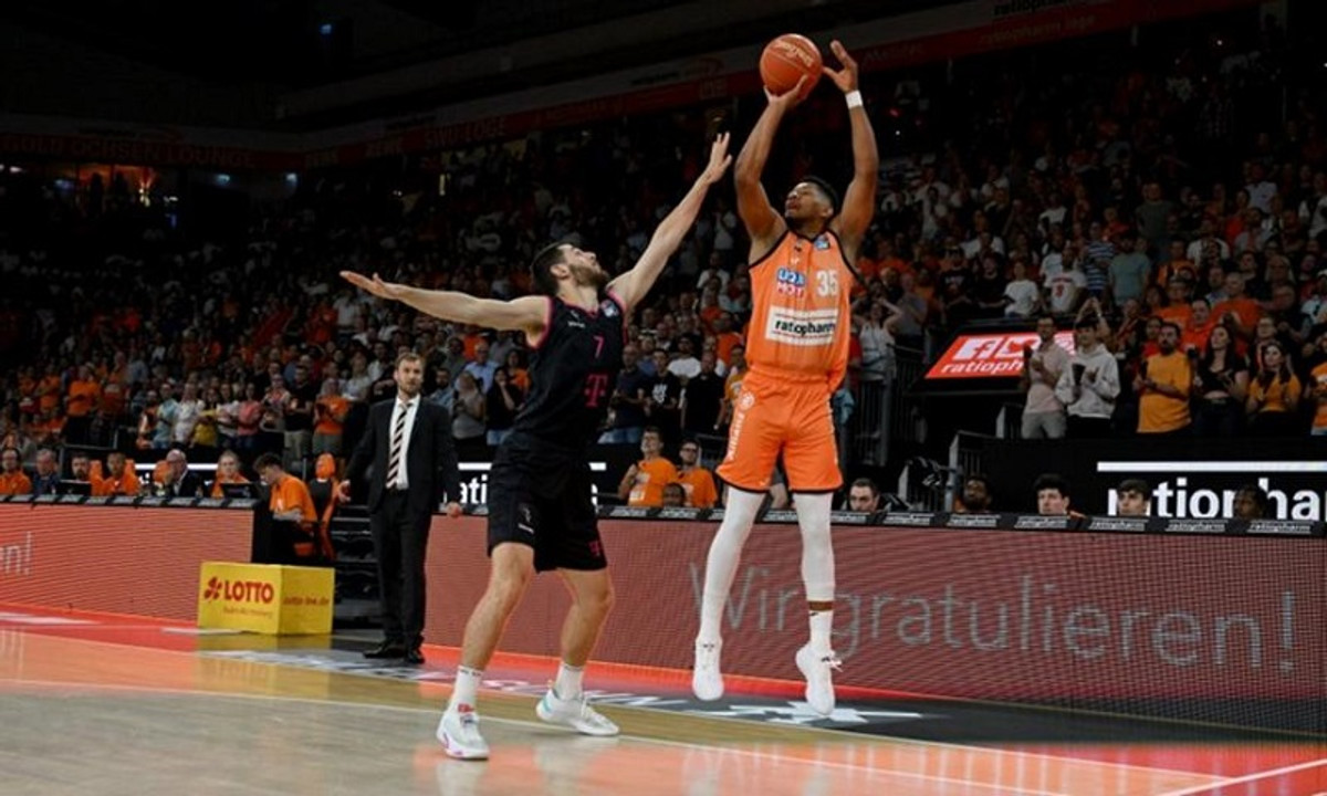 Ουλμ-Βόννη 112-84: Τη σκόρπισε και είναι αγκαλιά με το πρωτάθλημα!
