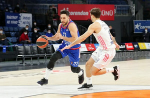 Εφές-Ρεάλ Μαδρίτης 91-68: Της έκοψε &quot;ταρίφα&quot;! (pics)