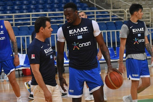 Εθνική ομάδα: Στις προπονήσεις ο Θανάσης Αντετοκούνμπο