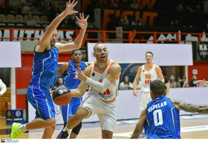 LIVE STREAMING: Ιωνικός Νίκαιας-Προμηθέας Πάτρας στις 16:00