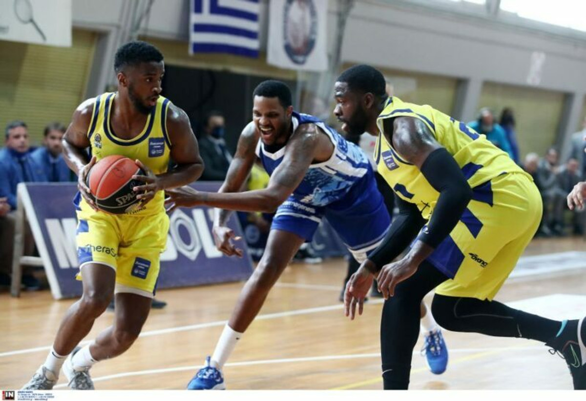 Λαύριο-Ηρακλής 105-77: Χορταστική παράσταση και 16η νίκη! (pics)