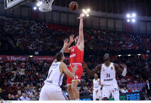 Ολυμπιακός-Βιλερμπάν: Η photo gallery από το ΣΕΦ