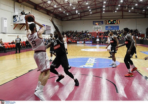 &quot;Φλερτάρει&quot; την τετράδα ο Ήφαιστος Λήμνου 77-69 τον ΠΑΟΚ!
